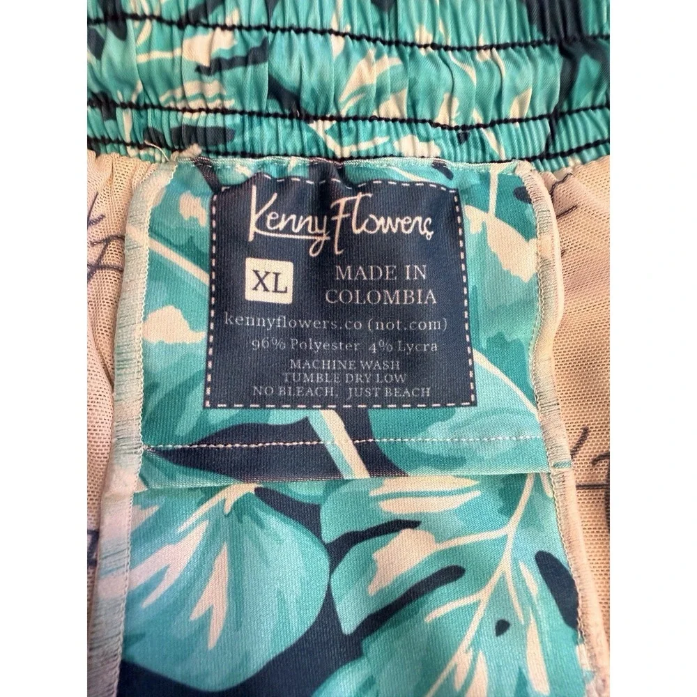 Kenny Flowers Men's Size XL Shorts Swim Trunks Lined Blue Turquoise Floral